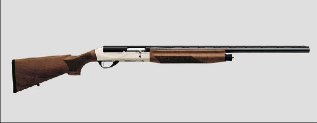 Benelli.