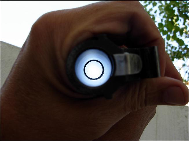 Η κάννη λάμπει. Εικάζεται πως η λείανση της κάννης μειώνει το κλώτσημα, ίσως και να το κάνει, το βέβαιο είναι ότι μειώνει τα κατάλοιπα.