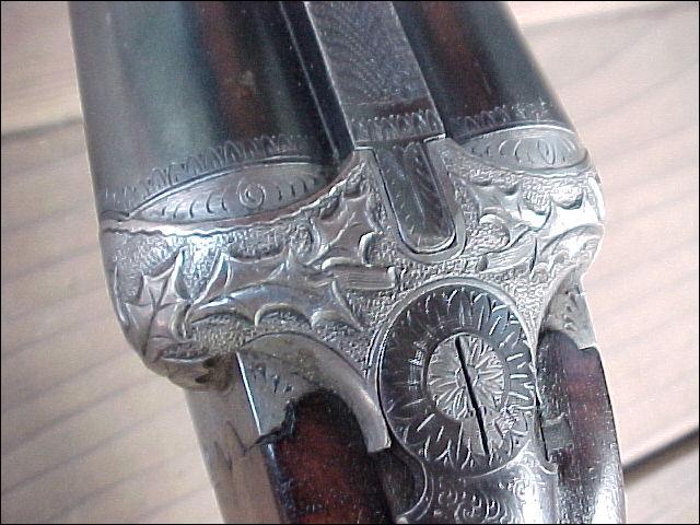 Δίκαννο Webley με τρίτο κλειδί.